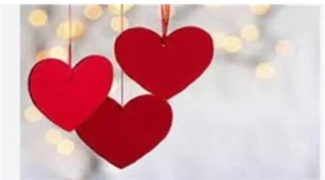 عيد الحب المصري في 4 نوفمبر يشهد إقبالًا واسعًا على الهدايا والورود يعكس اهتمام الشباب بالتقاليد المحلية